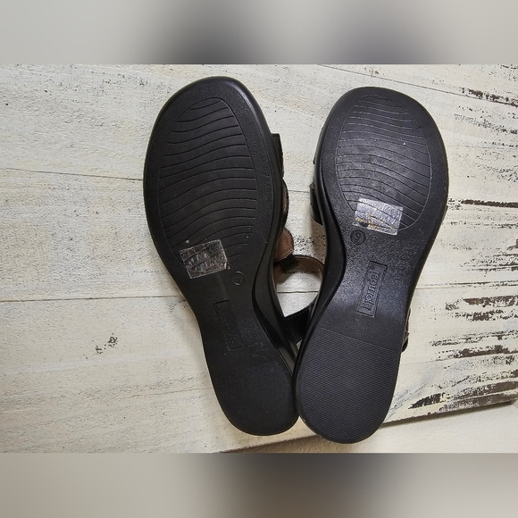 Bjorndal Womens Size 9 EUC Donna Black Leather Hook & Loop Strappy Wedge Sandals - Picture 4 of 9